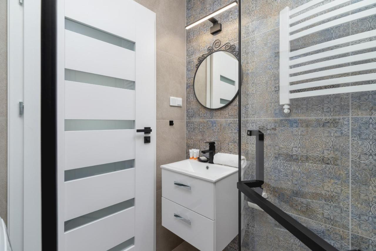 קרקוב Modern Studio Cracow Rakowicka 14 By Noclegi Renters מראה חיצוני תמונה